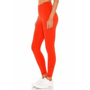 Nike One Core Tight Leggings